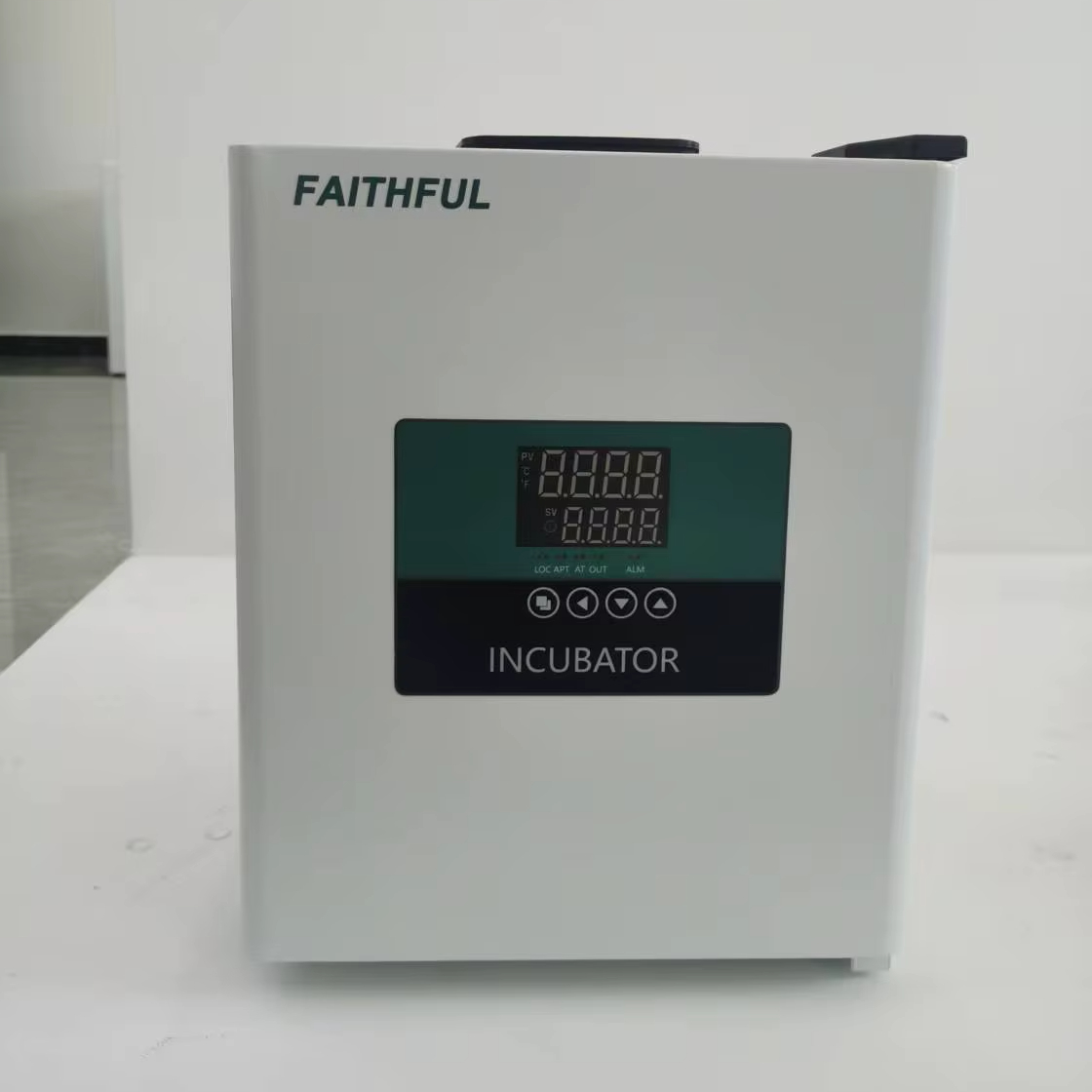 Portable Digital Medical Incub - Medical Lab Microbiology recensione e prezzo
