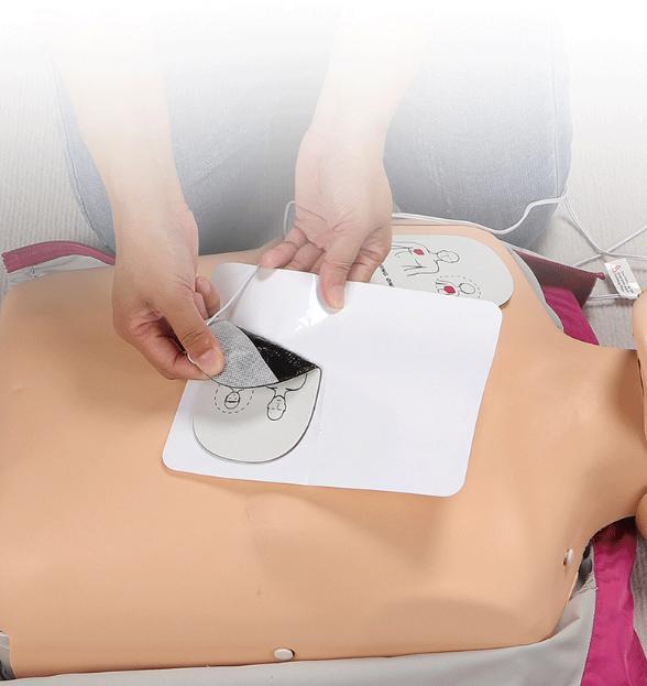 First Aid Device AED Trainer 1 - Defibrillator Aed Trainer recensione e prezzo