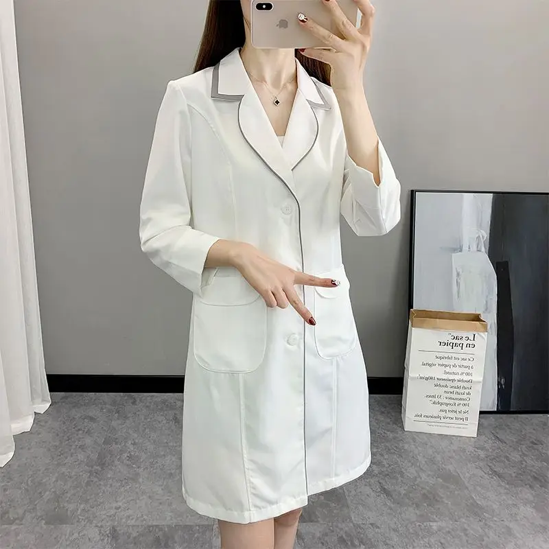Women Short Spa Uniforms logo  - Medical Lab Logo recensione e prezzo